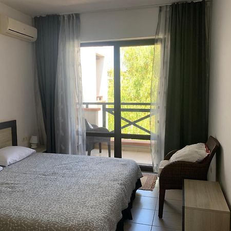 Apartment At St. Nicholas Complex-Igora Chernomorets Bagian luar foto